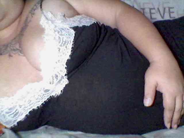 sweetasian33 webcam