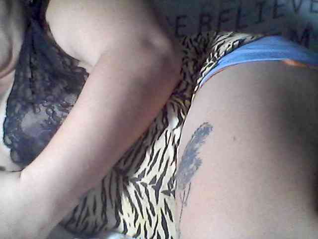 sweetasian33 webcam