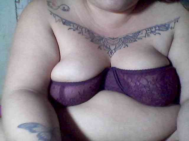 sweetasian33 webcam