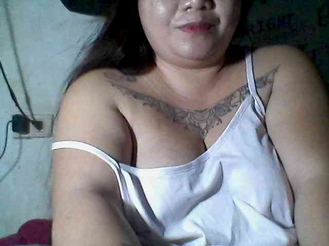 sweetasian33 webcam