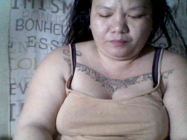 sweetasian33 webcam
