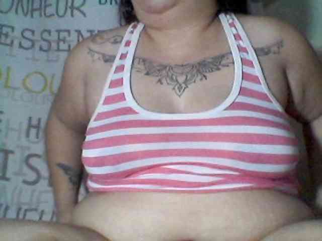sweetasian33 webcam
