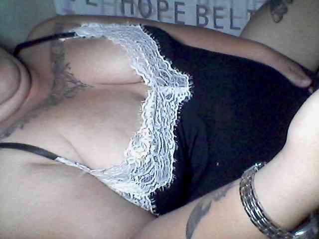 sweetasian33 webcam