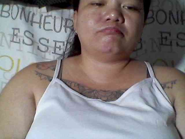 sweetasian33 webcam