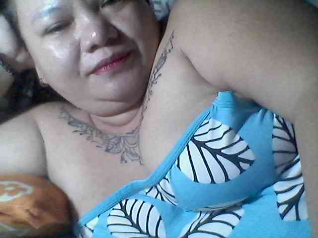 sweetasian33 webcam