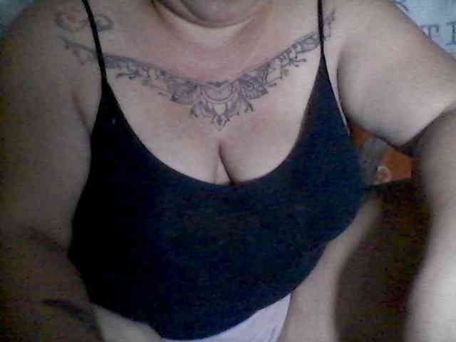 sweetasian33 webcam