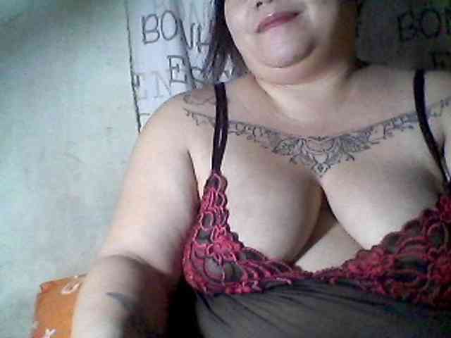sweetasian33 webcam