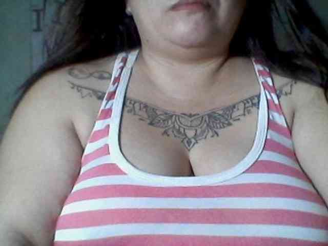 sweetasian33 webcam