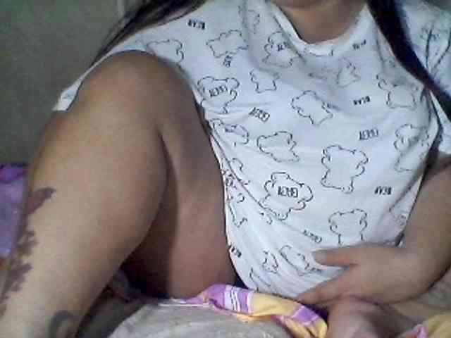 sweetasian33 webcam