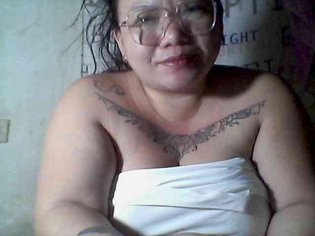 sweetasian33 webcam