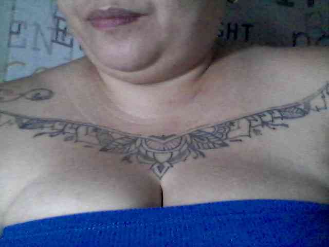 sweetasian33 webcam
