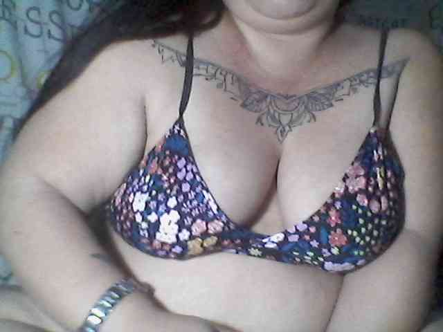 sweetasian33 webcam