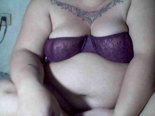 sweetasian33 webcam