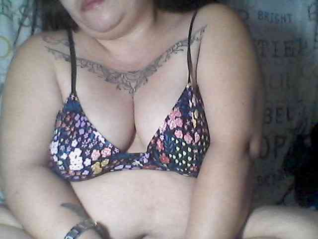 sweetasian33 webcam