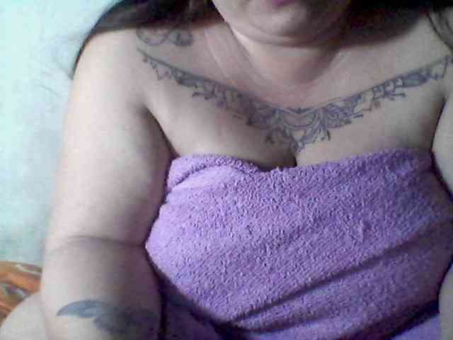 sweetasian33 webcam