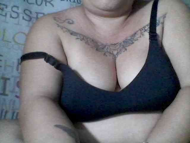 sweetasian33 webcam