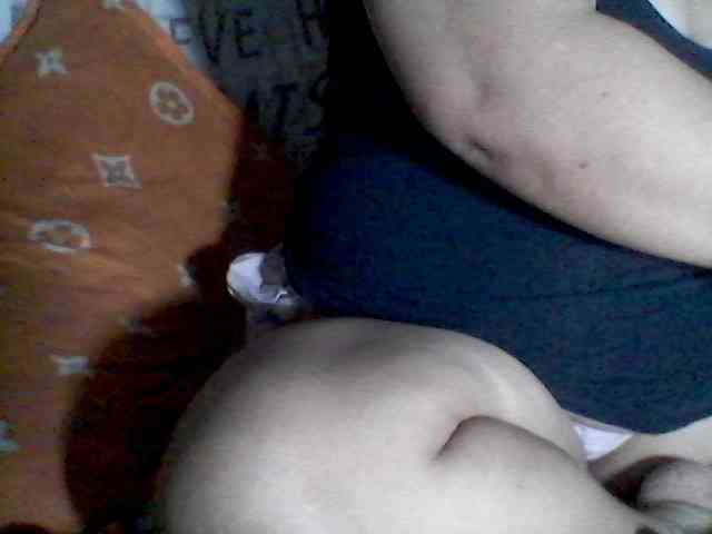 sweetasian33 webcam
