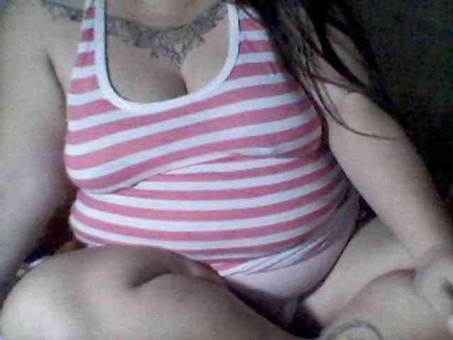 sweetasian33 webcam