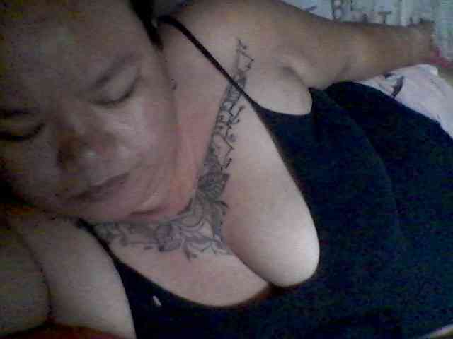 sweetasian33 webcam