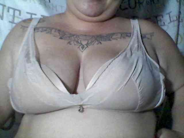 sweetasian33 webcam