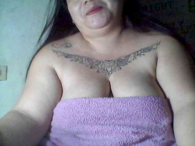 sweetasian33 webcam
