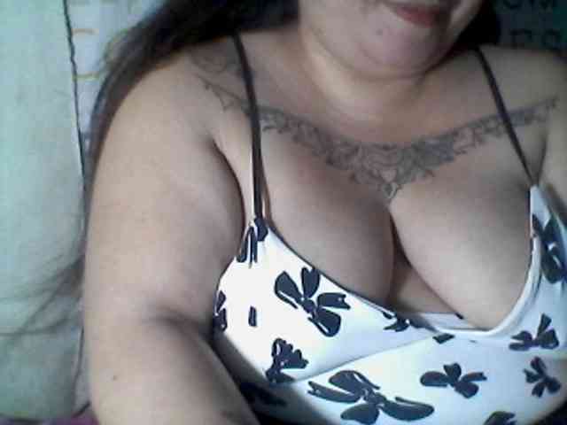 sweetasian33