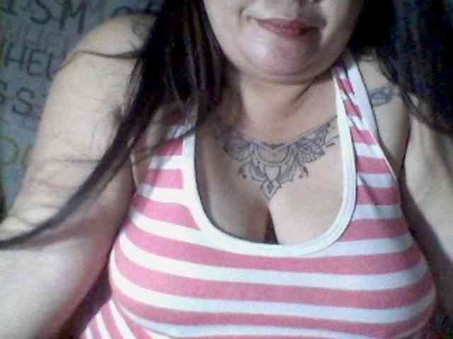 sweetasian33 webcam