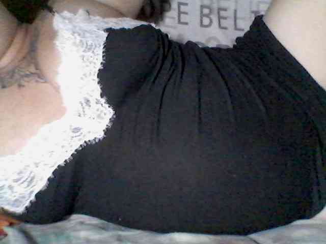 sweetasian33 webcam
