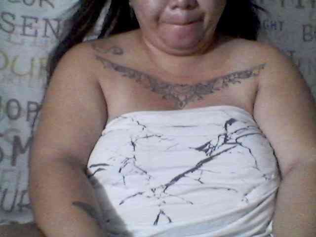 sweetasian33 webcam