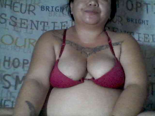 sweetasian33 webcam