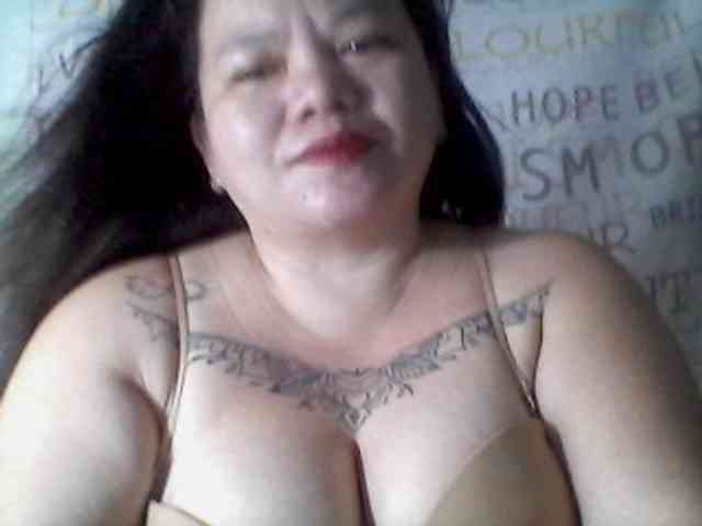 sweetasian33 webcam