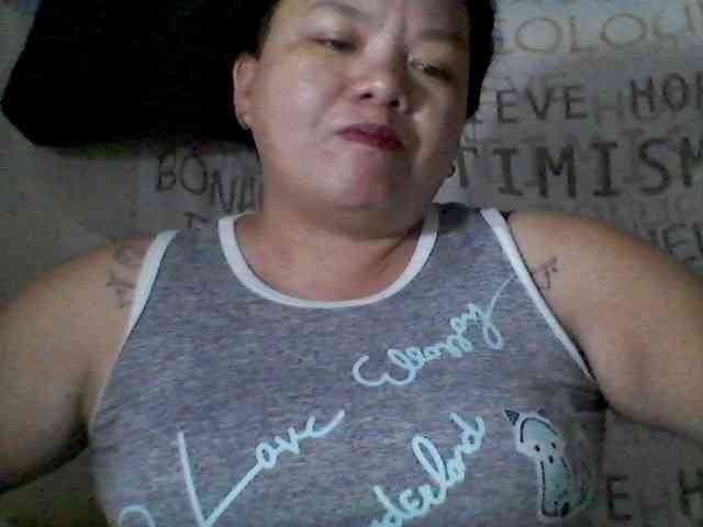 sweetasian33 webcam