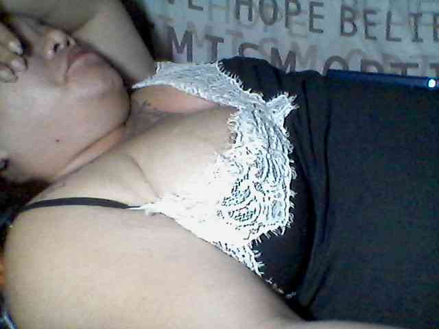 sweetasian33 webcam
