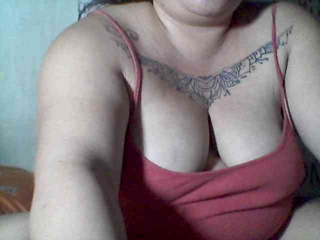 sweetasian33 webcam