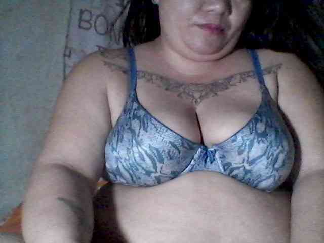 sweetasian33 webcam