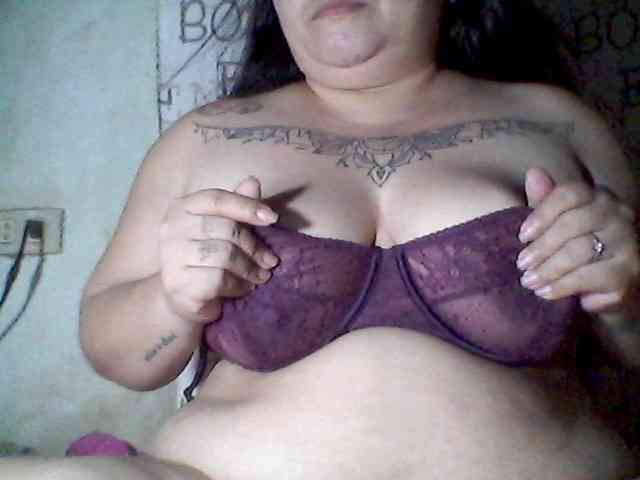 sweetasian33 webcam