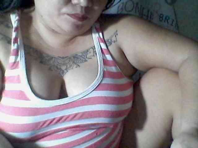 sweetasian33 webcam