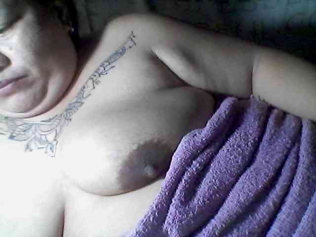 sweetasian33 webcam