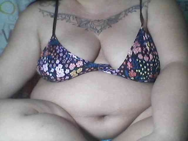 sweetasian33 webcam