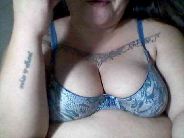 sweetasian33 webcam
