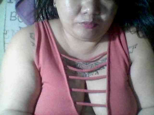 sweetasian33 webcam