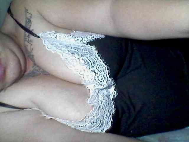 sweetasian33 webcam