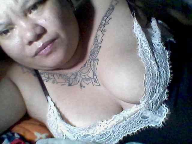 sweetasian33 webcam