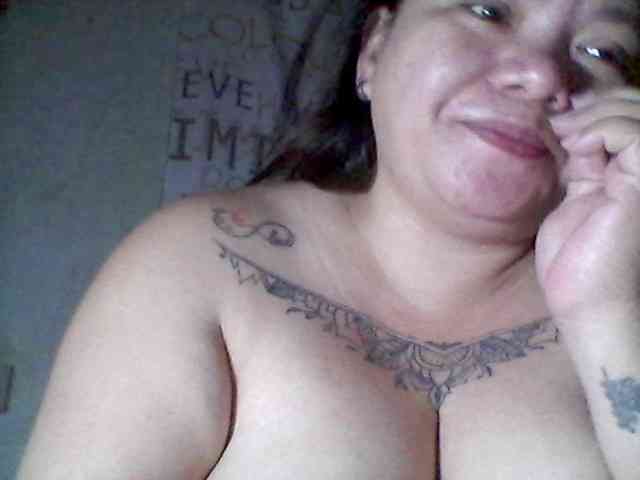 sweetasian33 webcam