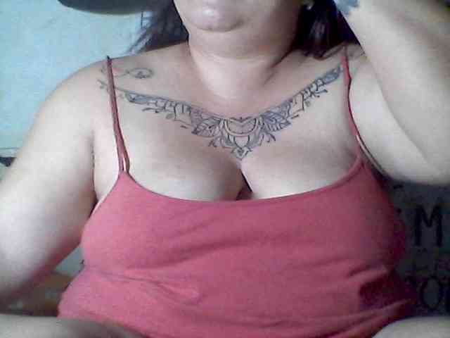 sweetasian33 webcam