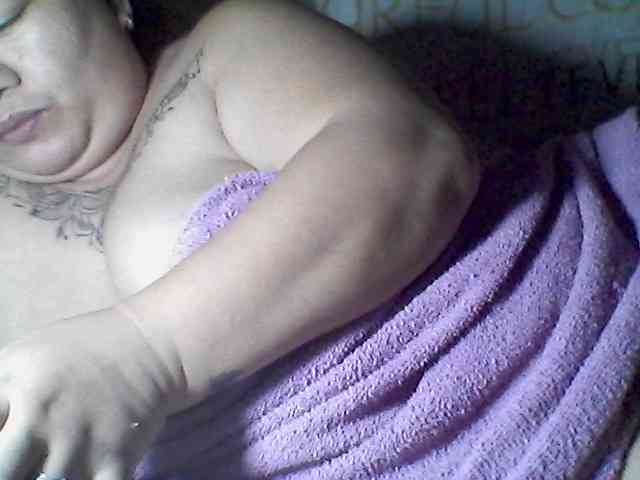 sweetasian33 webcam
