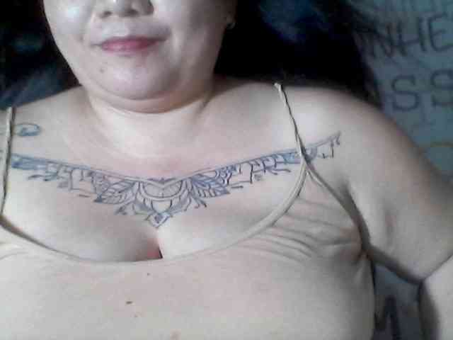 sweetasian33