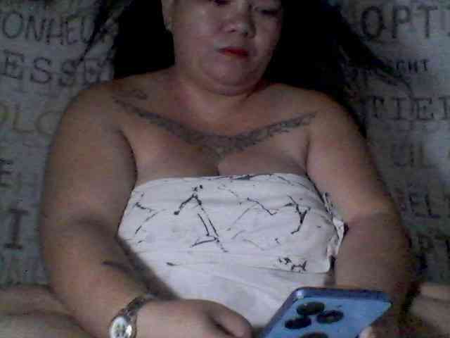 sweetasian33 webcam