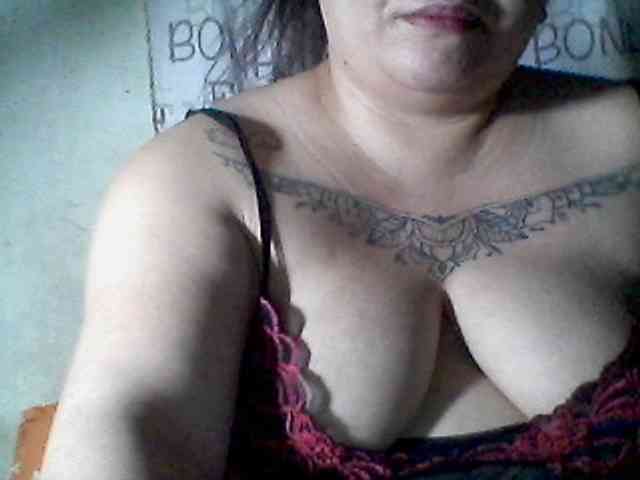 sweetasian33 webcam