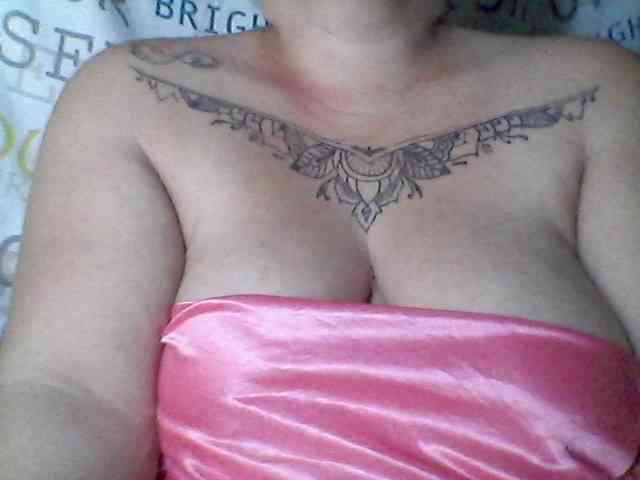 sweetasian33 webcam